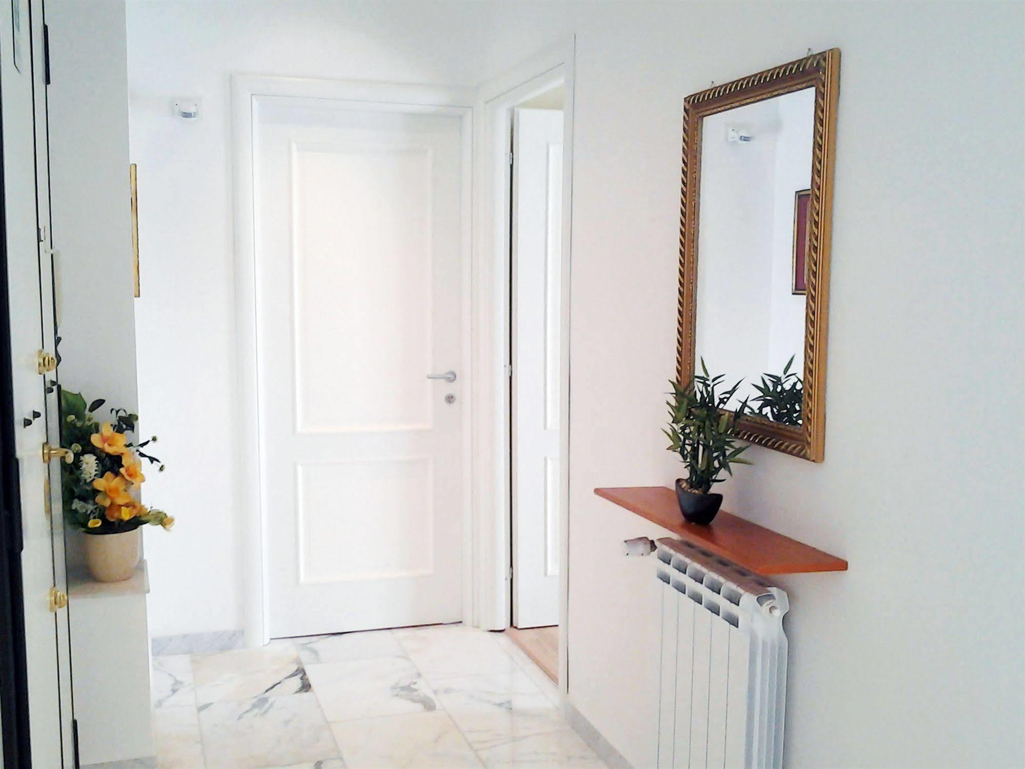 I Pini Di - & 2* Rome